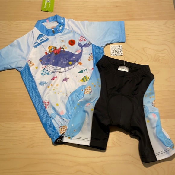 Girls Padded Bike Outfit Size M - Picture 1 of 15